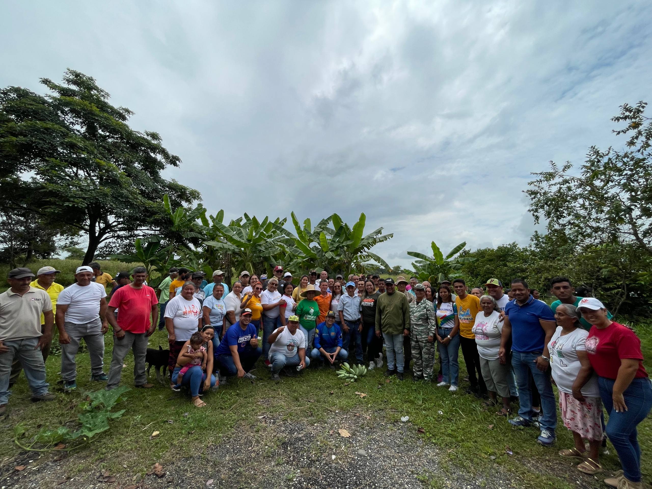 Sector productivo se preparó para conformar la UNCEZ.