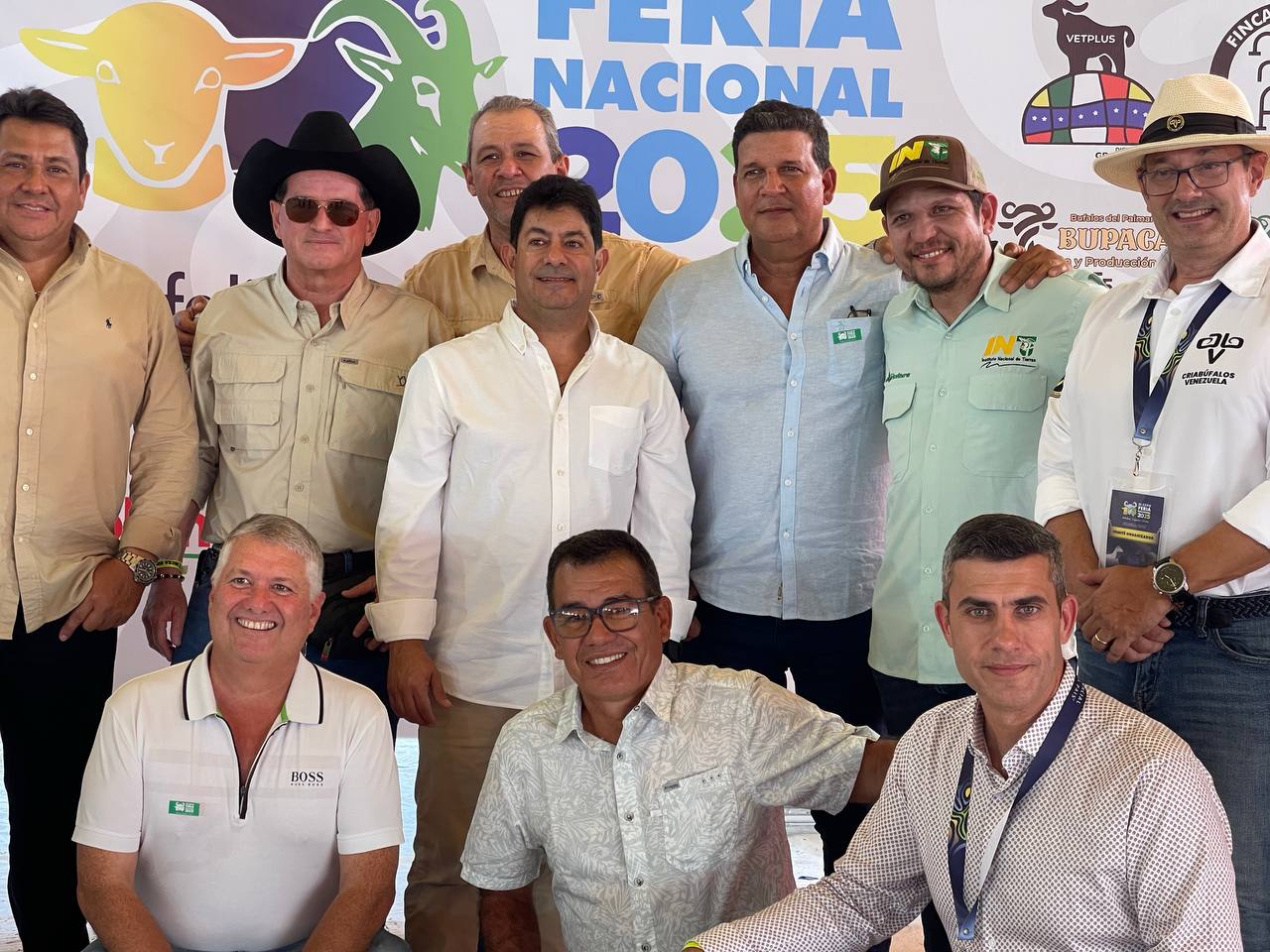 Entrega de Certificados de Fincas Productivas en la III Expo Feria Nacional Bufalina, Caprina y Ovina